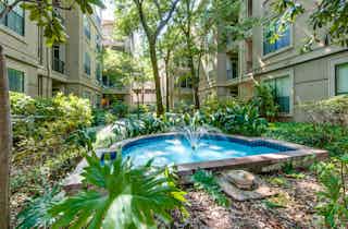 Houston  apartment HOU-43
